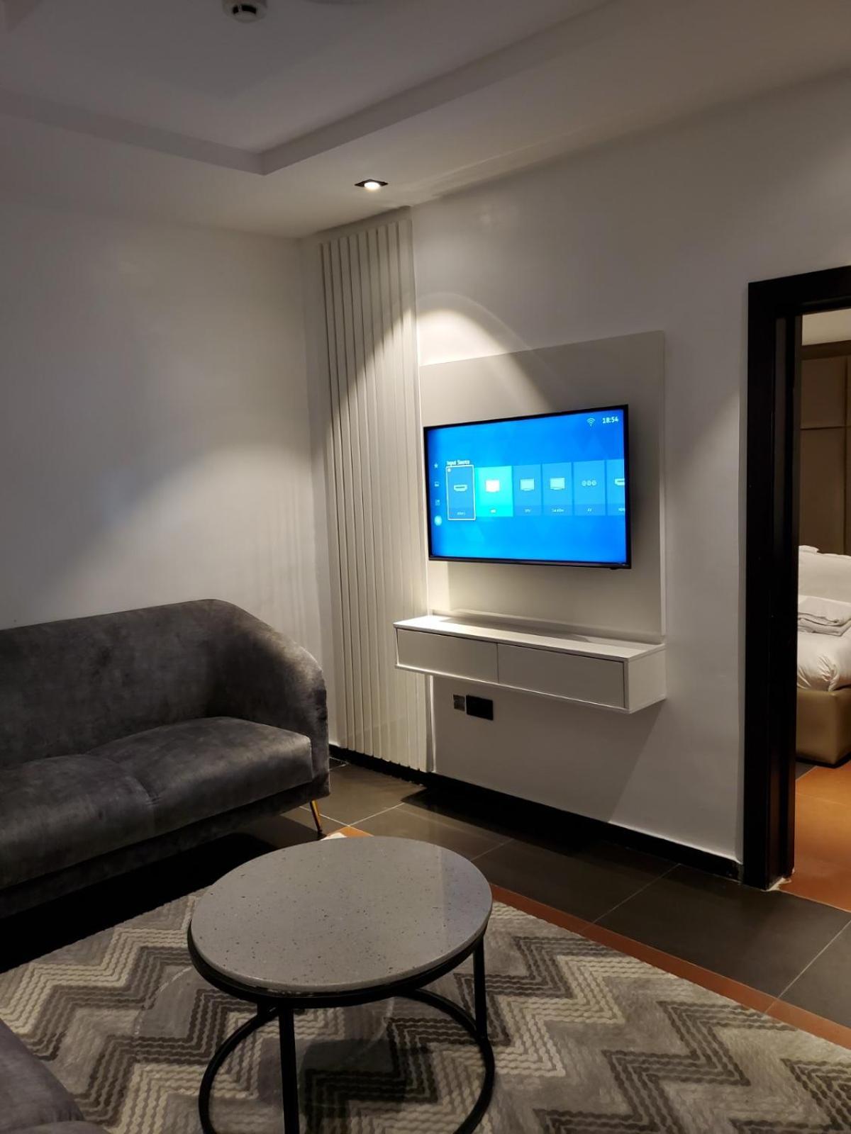 Hotel 35 Embassy ラゴス エクステリア 写真